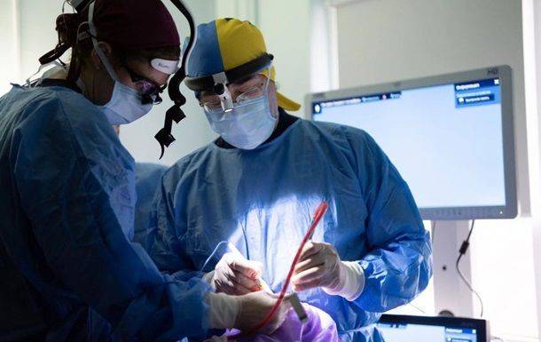 Хирурги из США бесплатно проведут пластические операции украинским бойцам