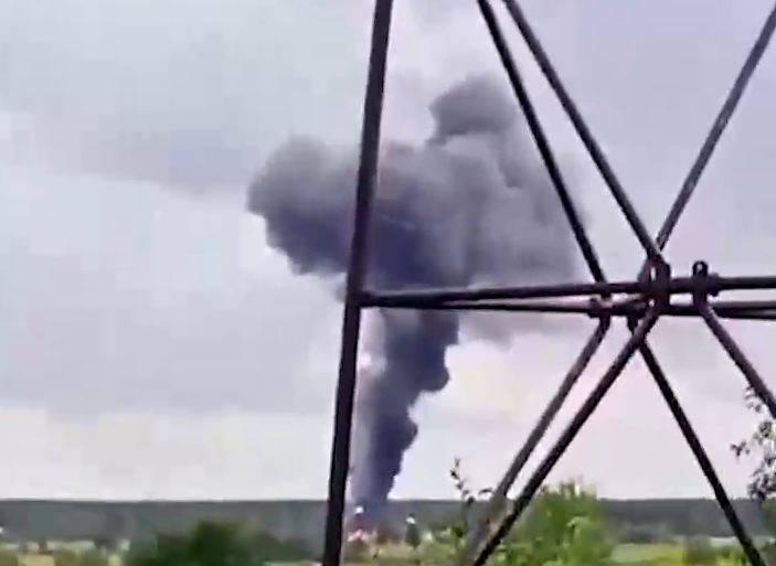 В Тверской области разбился самолет - что известно о крушении 23 августа - фото и видео