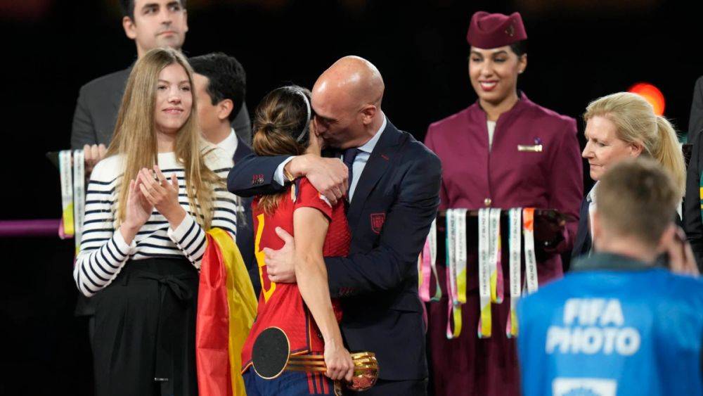 ФИФА возбудила дело против президента испанской футбольной федерации
