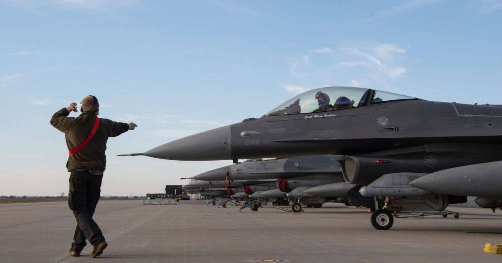 "Как только будут готовы": Игнат рассказал, почему сейчас нет смысла в поставках F-16 (видео)