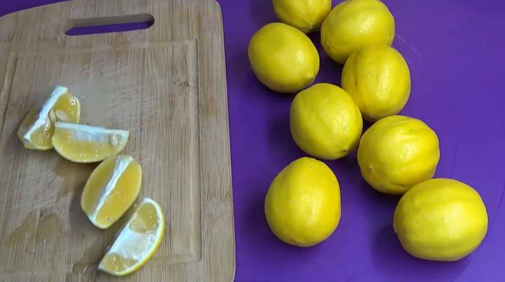 Гости будут в дичайшем восторге: рецепт вяленых лимонов к мясу