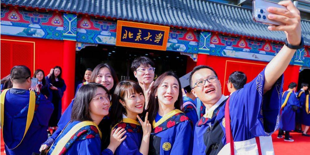 Китайский диплом — теперь это неплохо. Университеты каких стран бросают вызов коллегам из Великобритании и США