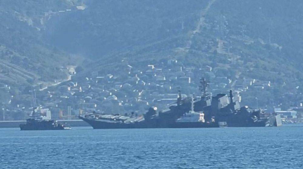 Корабль оккупантов в Новороссийске поврежден дроном, это спецоперация СБУ – СМИ