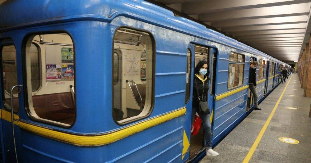 В киевском метрополитене могут появиться вагоны для велосипедистов: что известно (фото)