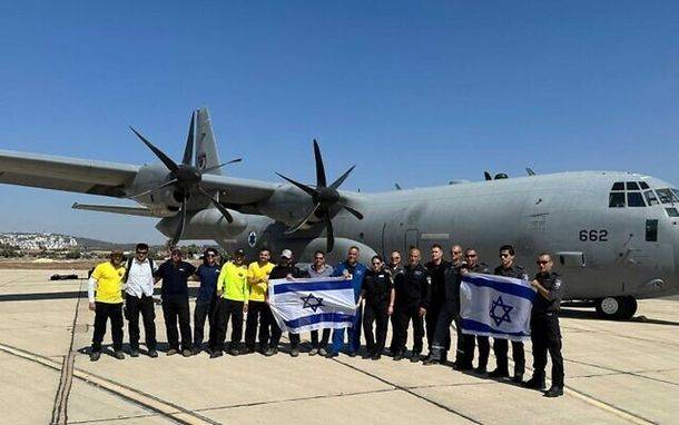 Израиль направил группу пожарных на Кипр