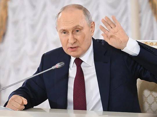 Путин приостановил часть налоговых соглашений с недружественными странами