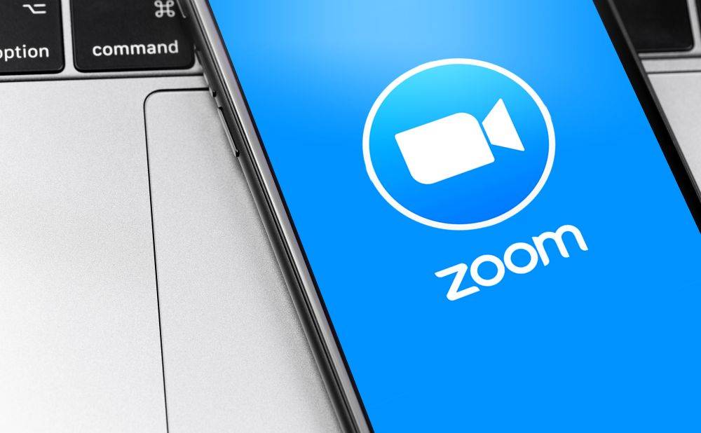 Zoom обучает ИИ на данных клиентов – используя «хитрые» формулировки в политике конфиденциальности для их согласия