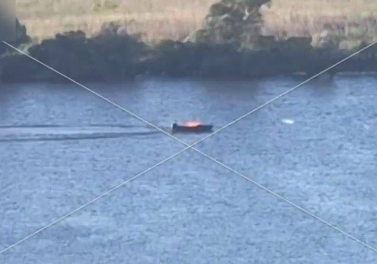 В Херсонской области на Днепре дрон ударил по лодке с оккупантами - видео