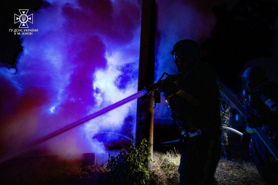 Адская ночь над столицей: десятки "шахедов" атаковали Киев и область - серьезные последствия