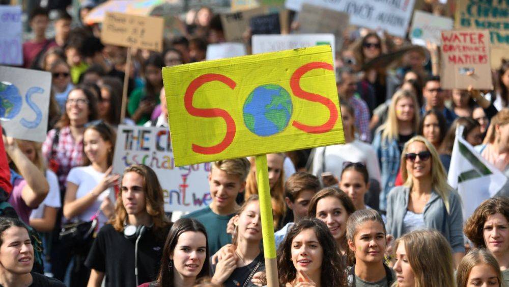 В мире проходят массовые акции протеста против ископаемого топлива