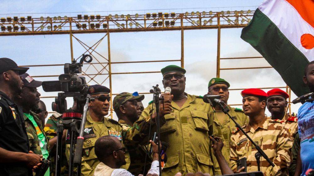 Мали, Буркина-Фасо и Нигер заключили оборонный пакт