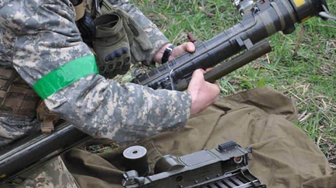 Военные показали, как из "Стингера" сбили российскую ракету в Киевской области