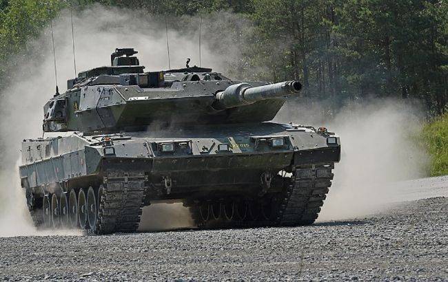 Украина получила от Швеции танки Strv122 с обученными экипажами