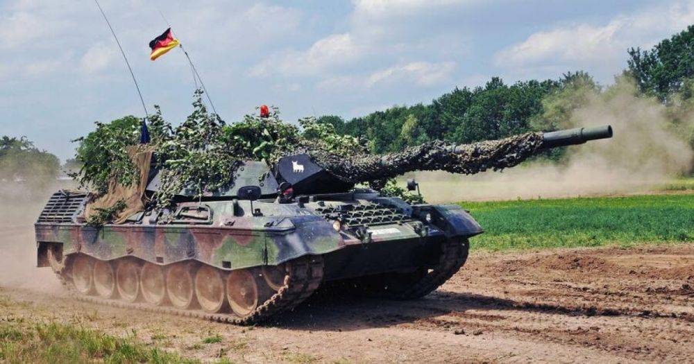 "С экипажем из Бундесвера": россияне выдали новый фейк об уничтожении танка Leopard