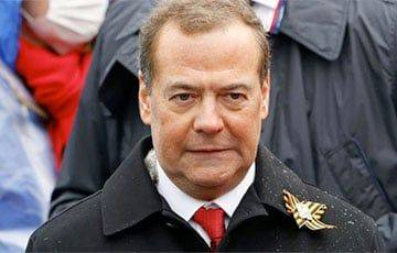 Медведев заявил о готовности России к войне с НАТО