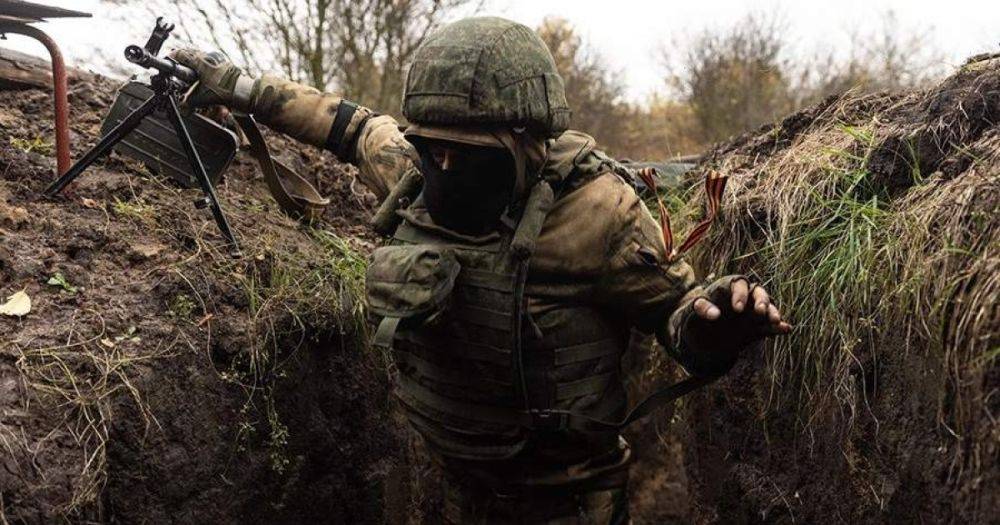 "Как кроты": россияне заливают бетоном линии обороны под Токмаком, — DeepState (видео)