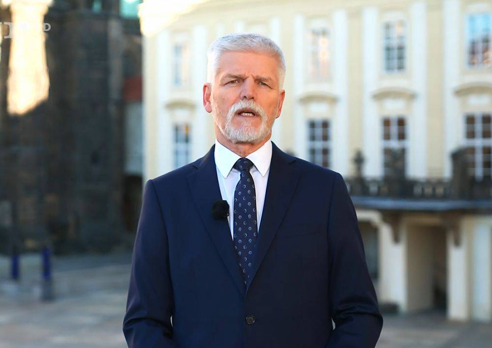 Президент Чехии выступил с новогодним обращением: видео