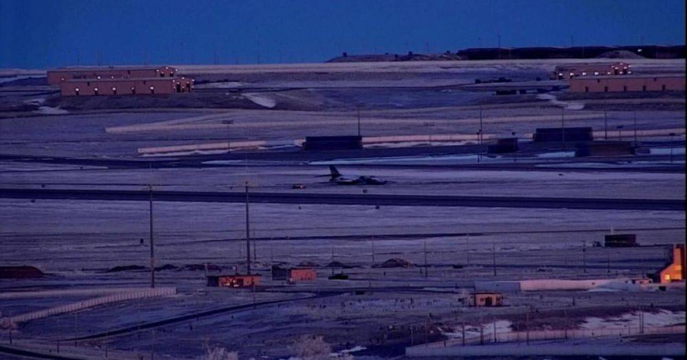 Авиакатастрофа бомбардировщика B-1B: появились OSINT-фото с места аварии