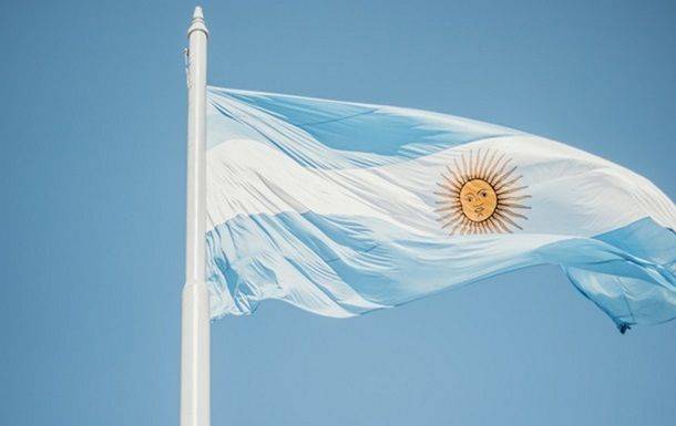 Более 211%: в Аргентине инфляция бьет рекорды