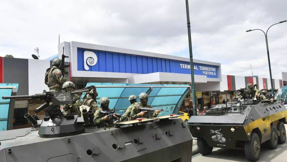 Власти Эквадора ведут войну с мафией