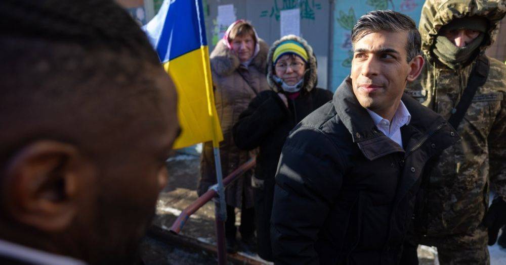 Премьер Британии Сунак прибыл в Киев: на повестке дня увеличение финансирования и новый пакет помощи