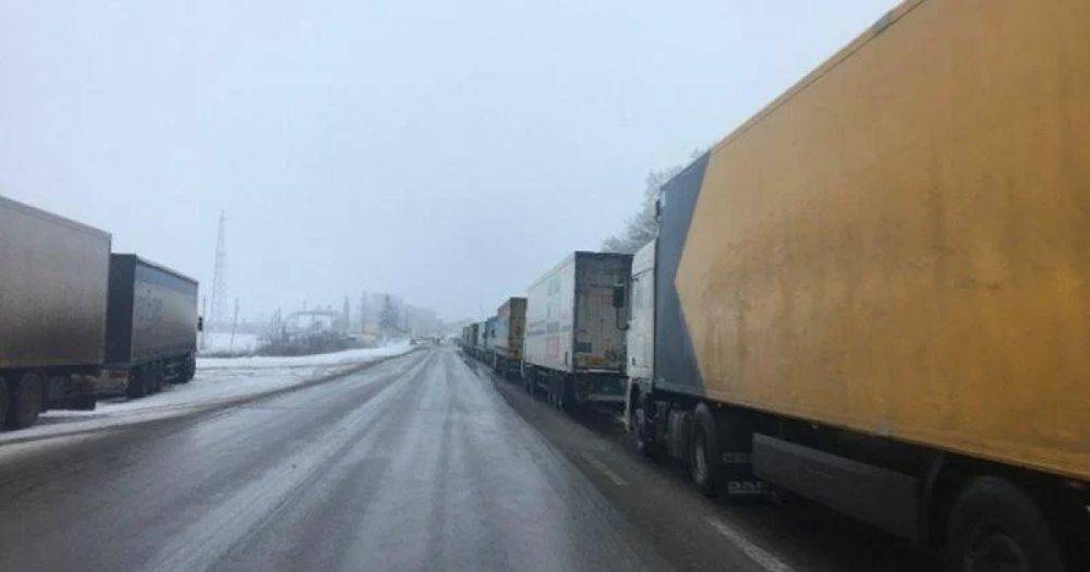 В Румынии фермеры прекратили блокаду границы с Украиной