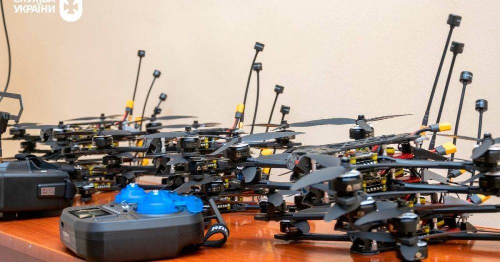 FPV-дроны для фронта: семья погибшего героя купила БПЛА на посмертные выплаты (фото)