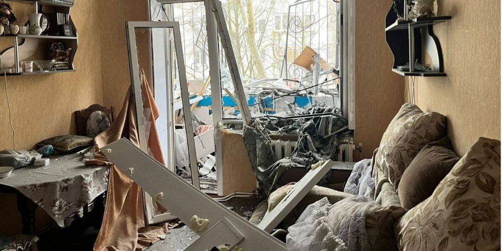 Оккупанты 11 раз ударили по Никополю и Марганецкой громаде дронами-камикадзе — фото разрушений