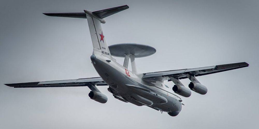 «Для россиян это загадка». Как ВСУ удалось реализовать сложнейшую операцию и уничтожить российские А-50 и Ил-22 — интервью с военным обозревателем
