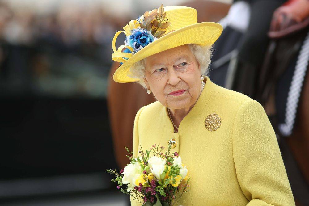 "Она не понимала, что происходит": стали известны подробности о последних минутах жизни королевы Елизаветы II