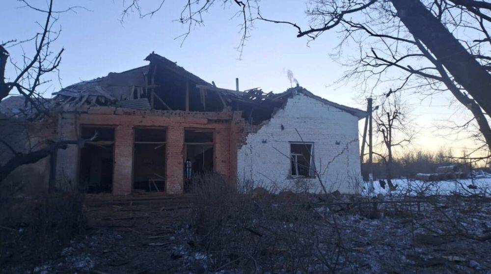 Рф сбросила авиабомбу на село в Купянском районе, есть жертва и пострадавшие