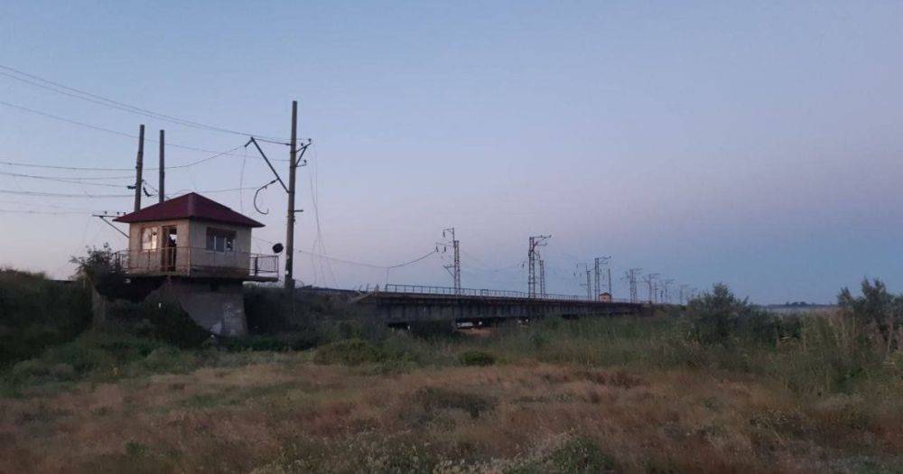 Ракеты Storm Shadow атаковали Чонгарский мост в Херсонской области, — оккупанты