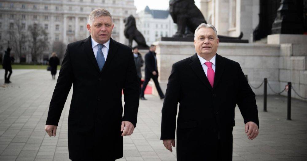 "Должны это сделать": Словакия поддержит вето Венгрии на помощь Украине от ЕС