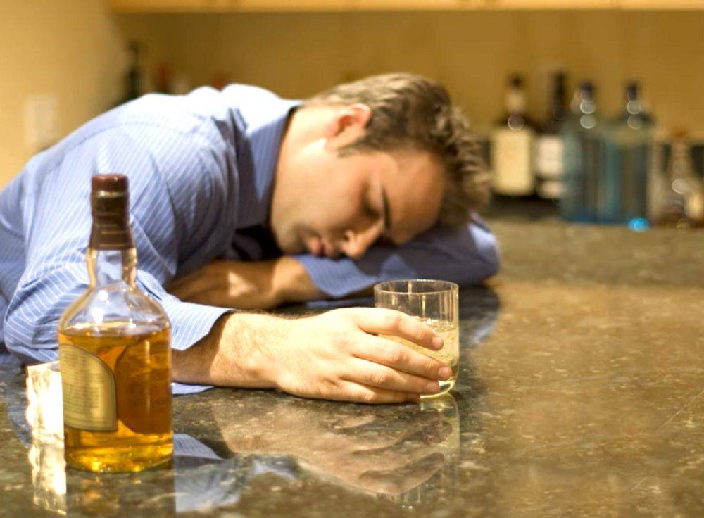 Пора спасаться: как определить, что вы зашли в алкогольный запой