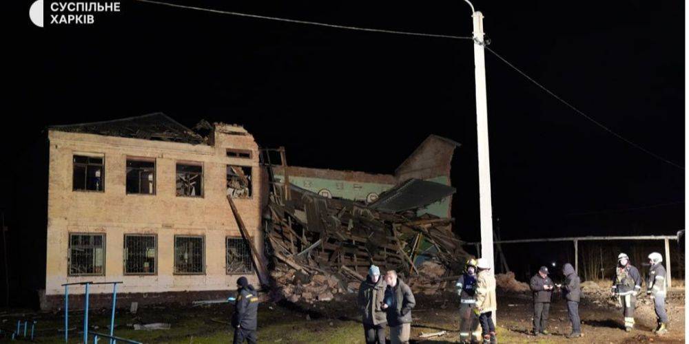 Россияне разрушили ракетой школу в Харькове — фото