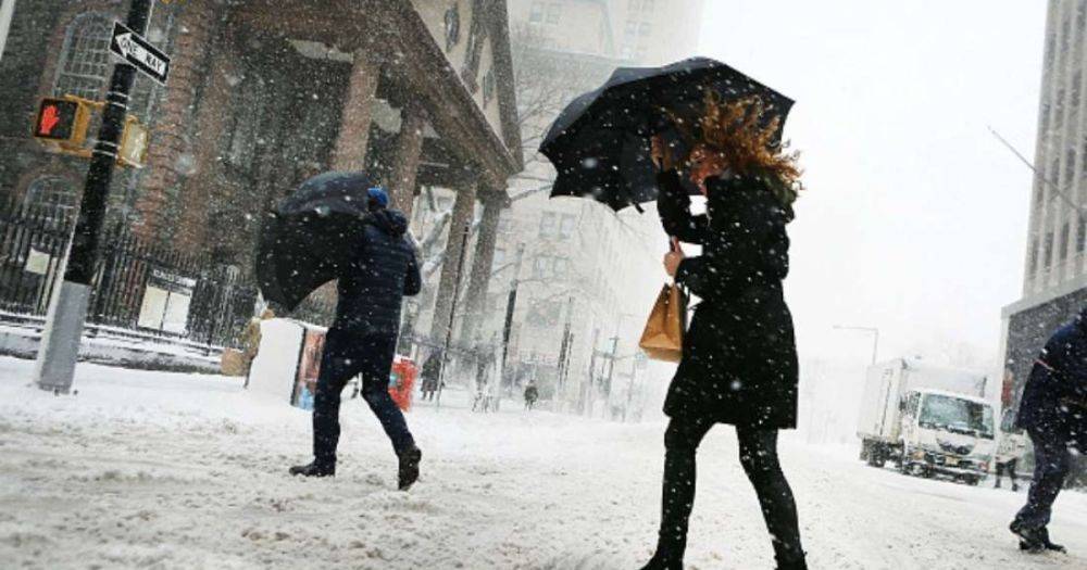 Погода в Украине 3 января: похолодает, местами снег и сильный ветер (КАРТА)