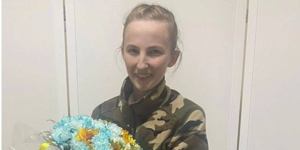Принципиально разговаривала на украинском: домой вернулась последняя морпех-военнопленная Галина Федишин, которая защищала Азовсталь