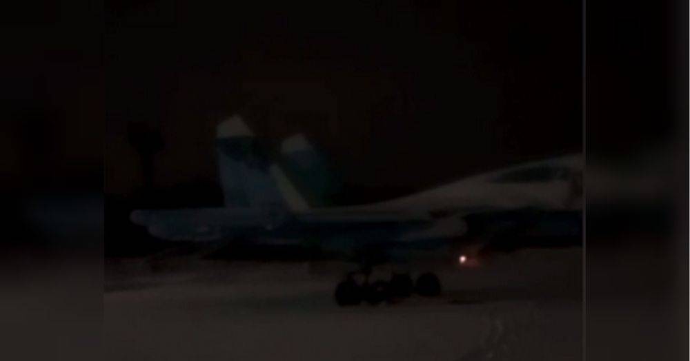 «А кто же это сделал?»: ГУР Минобороны показало видео с горящим СУ-34 в Челябинске