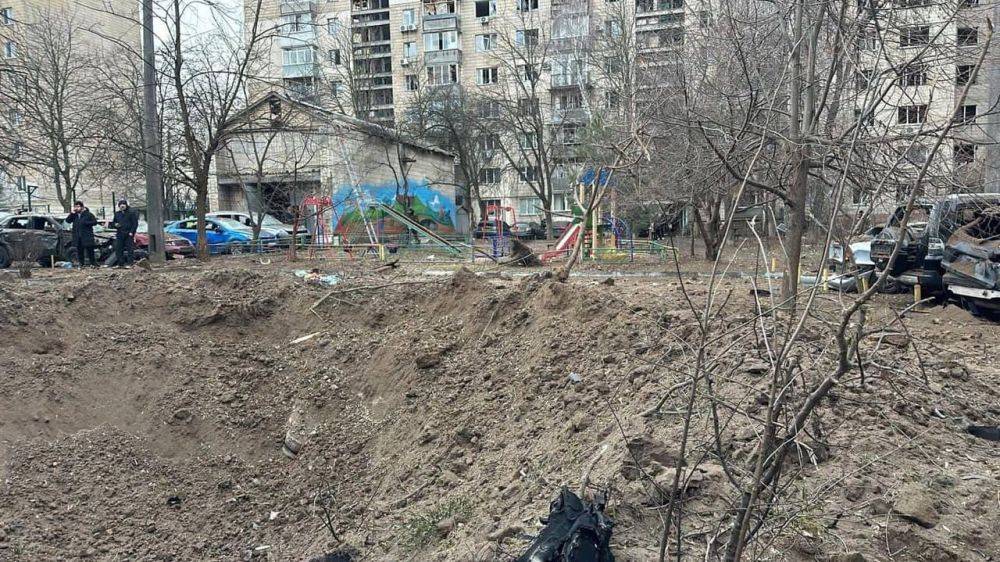 Днепропетровщина пережила новую атаку рф, выжившие рассказали детали: "Взрыв был такой силы, что дверь сломало"