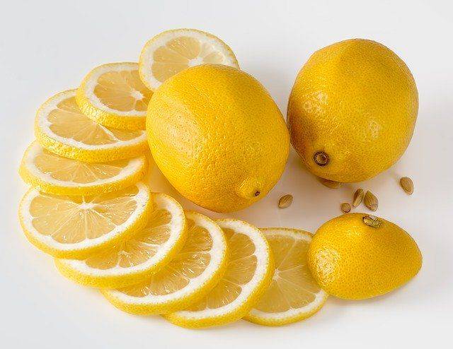 Неожиданные полезные свойства лимона, о которых мало кто знает