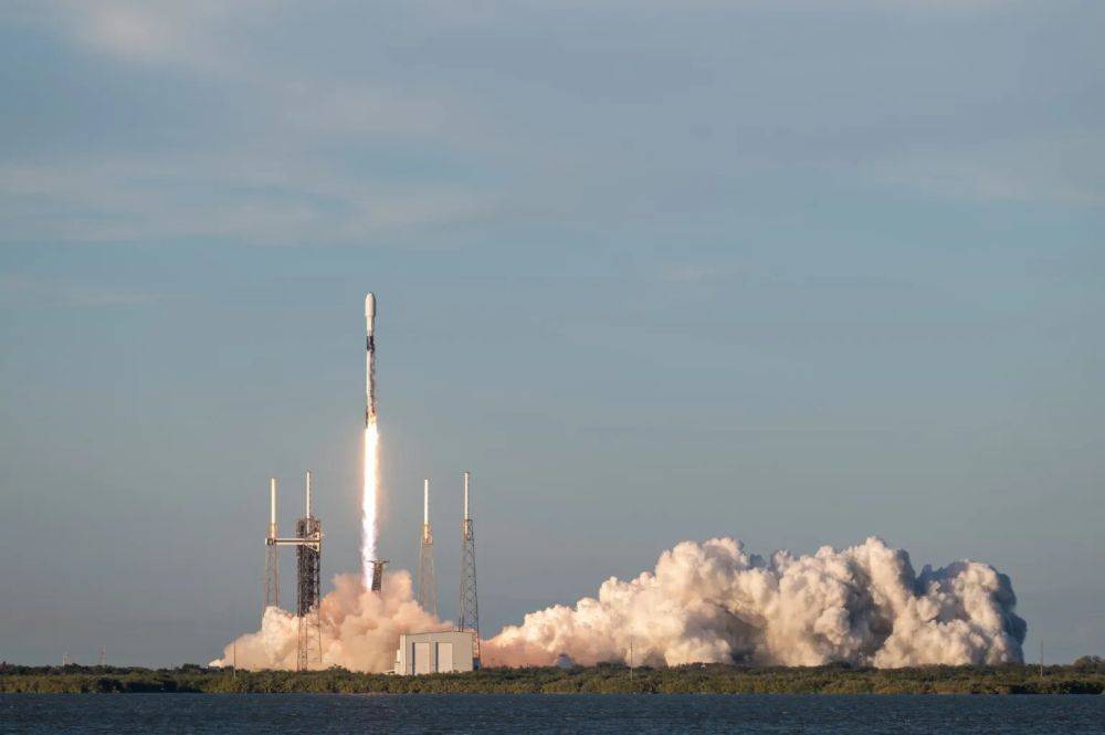 США запустили спутники для отслеживания запусков гиперзвуковых ракет