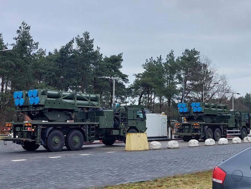 Армия Нидерландов получила на вооружение первую партию израильских реактивных систем залпового огня PULS
