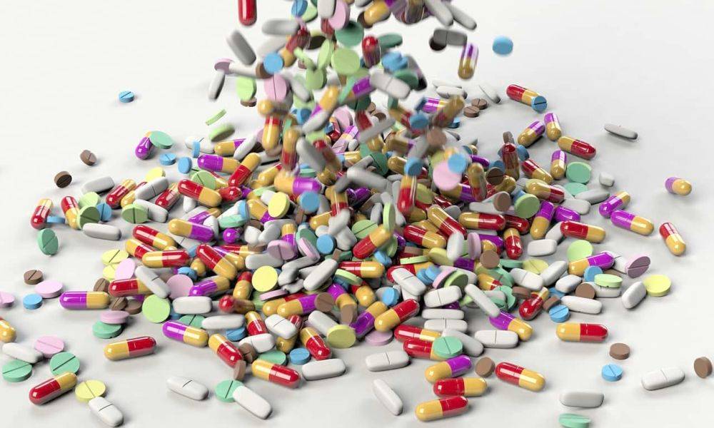 34-летний мужчина употребил более тысячи таблеток ибупрофена — что с ним произошло
