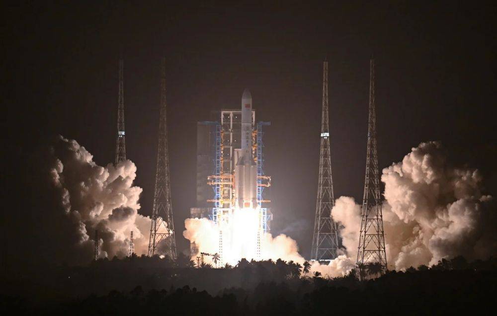 Китай запустил экспериментальный спутник связи, девятый запуск в этом году