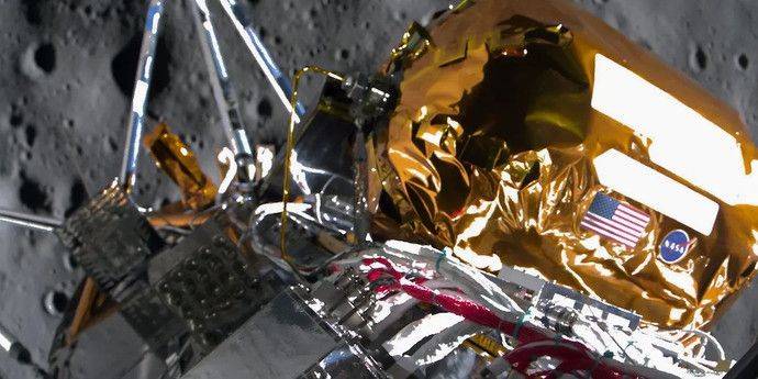 Из модуля Nova-C «Одиссей» выудили фотографии поверхности Луны