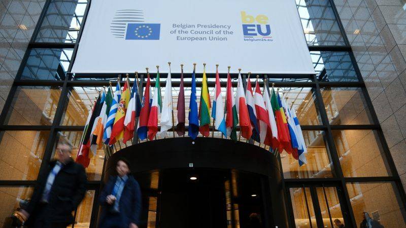 Государства-члены ЕС единогласно одобрили свод правил Закона об искусственном интеллекте