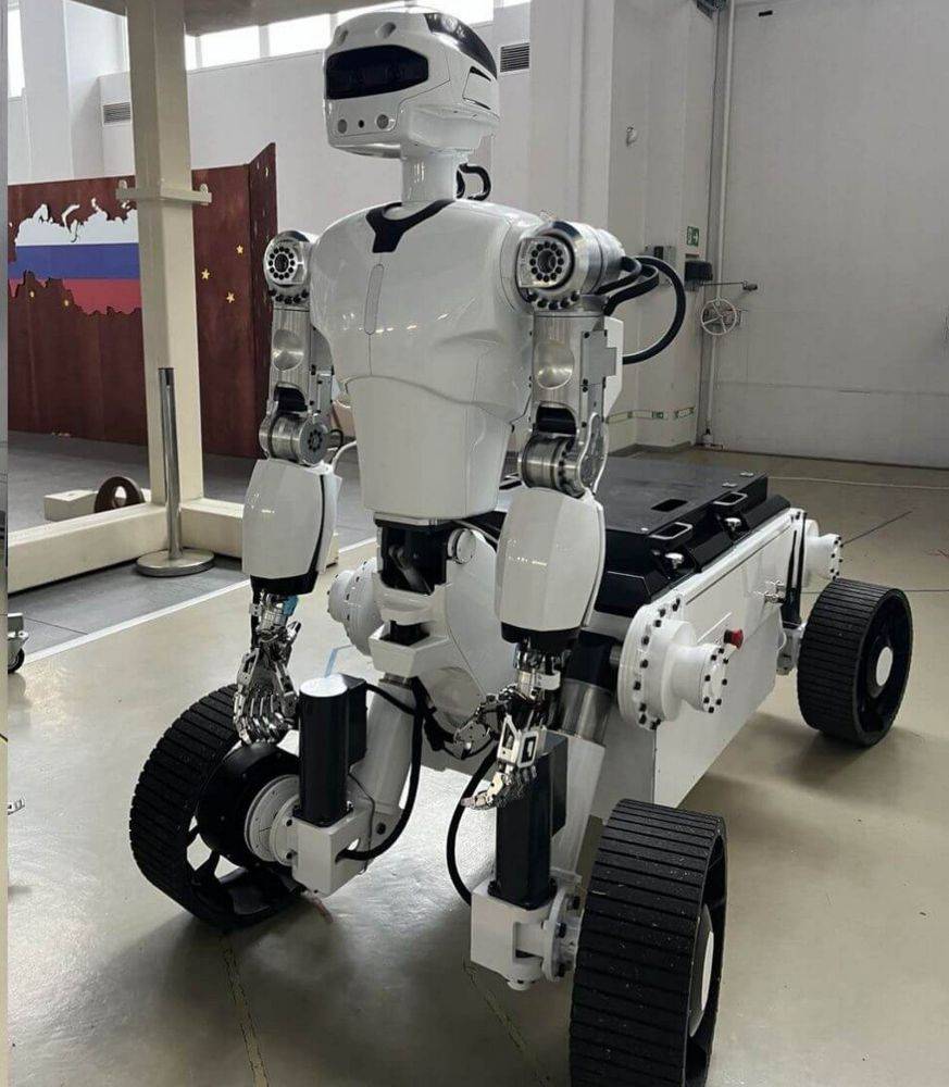 Российские инженеры разрабатывают робота-кентавра, предназначенного для колонизации Луны