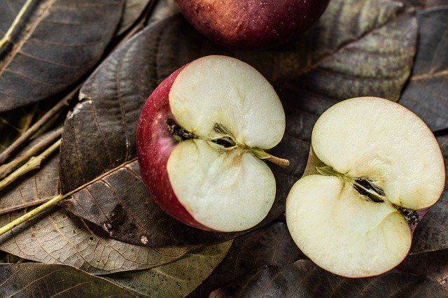 Как отреагирует ваш организм, если каждый день есть яблоки