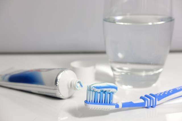 Какая стоматологическая проблема провоцирует "мужские" болезни