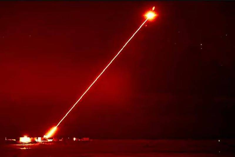 Рассекреченное видео демонстрирует лазерное оружие DragonFire в действии